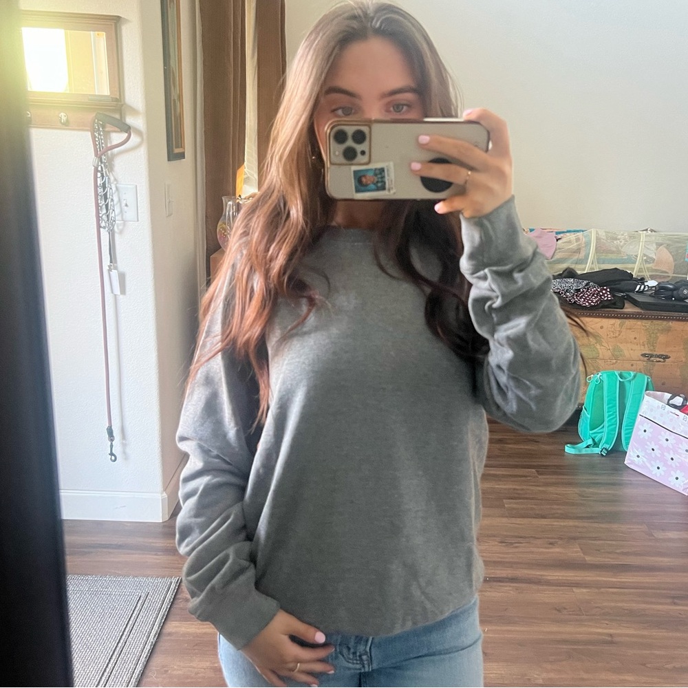 Cheap monday crewneck